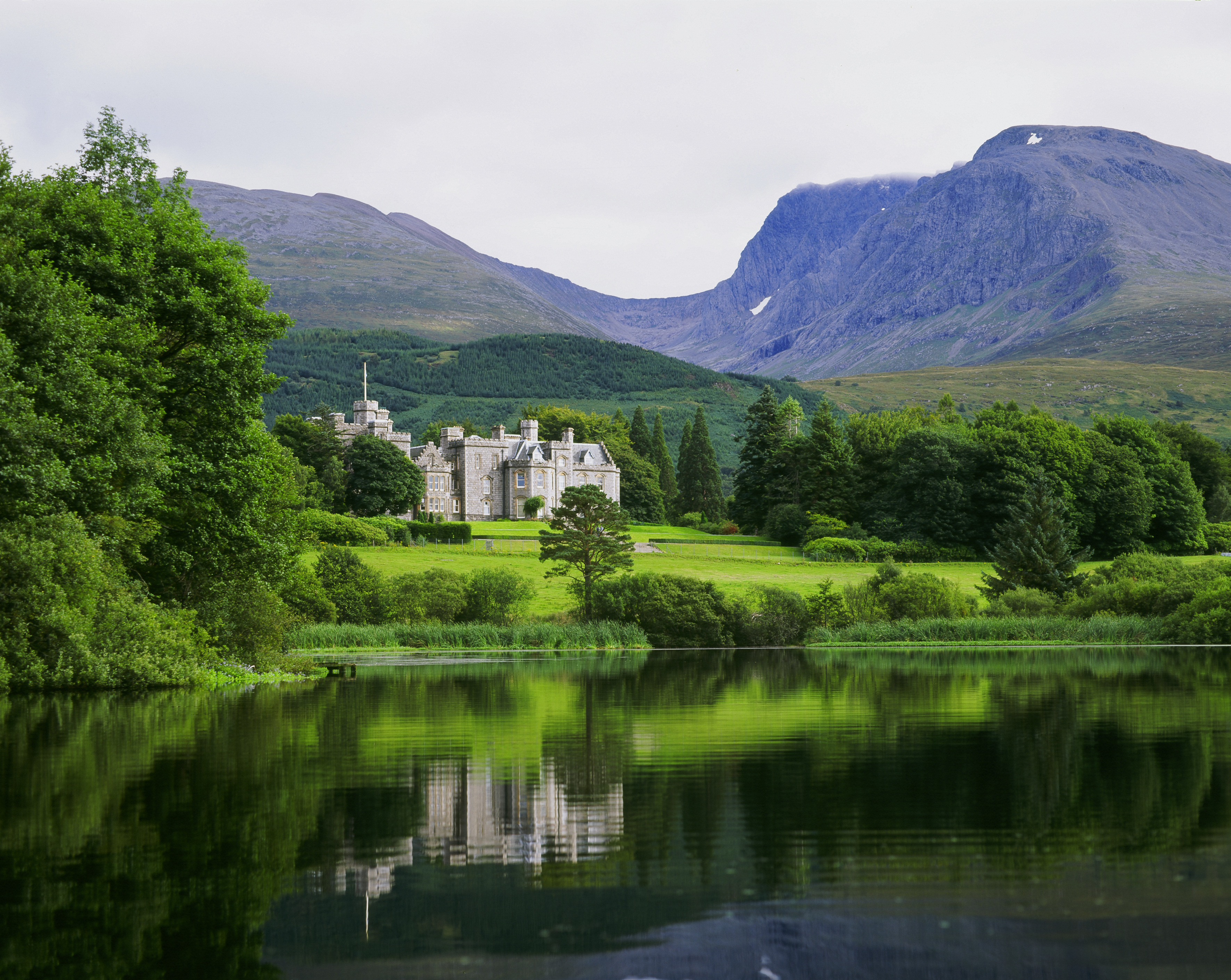 inverlochy castle remote