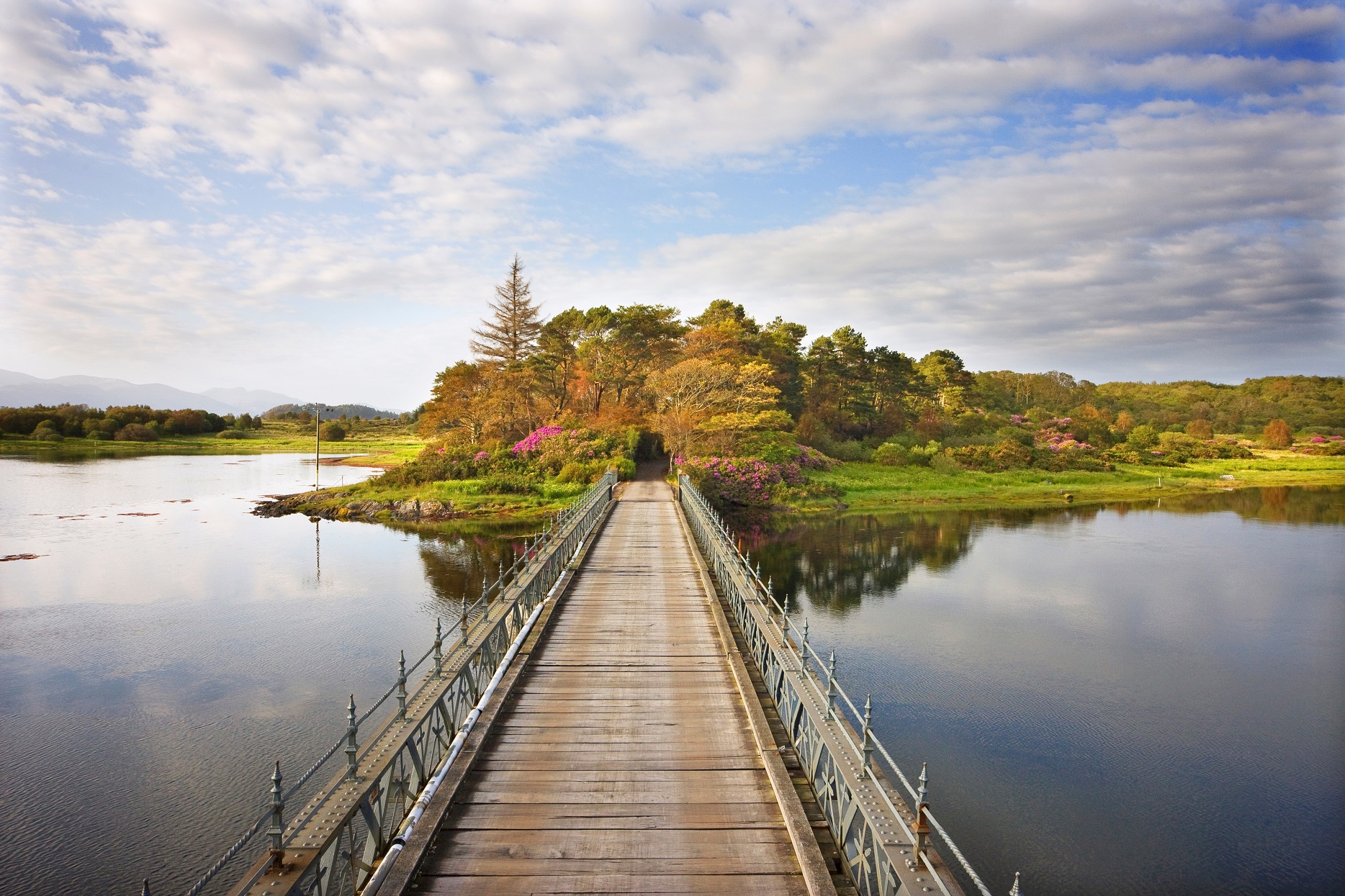 Eriska Bridge and loch