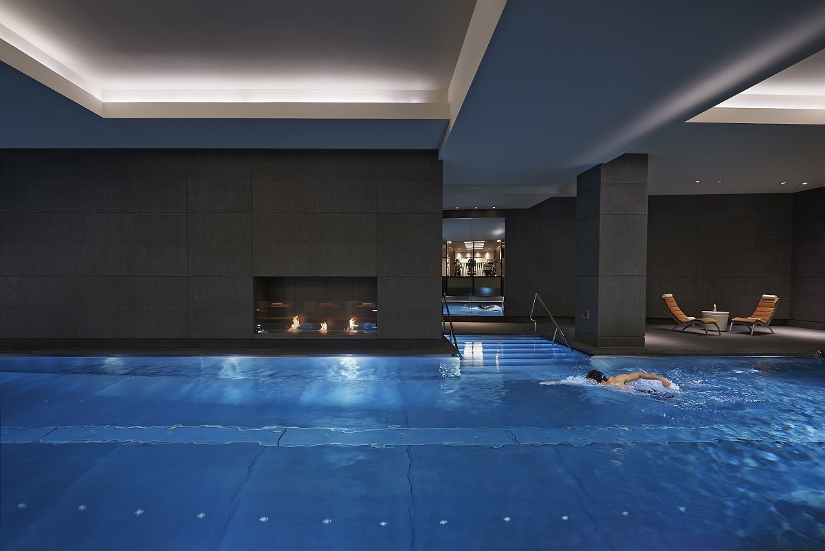 london-2014-luxury-spa-pool-01-min