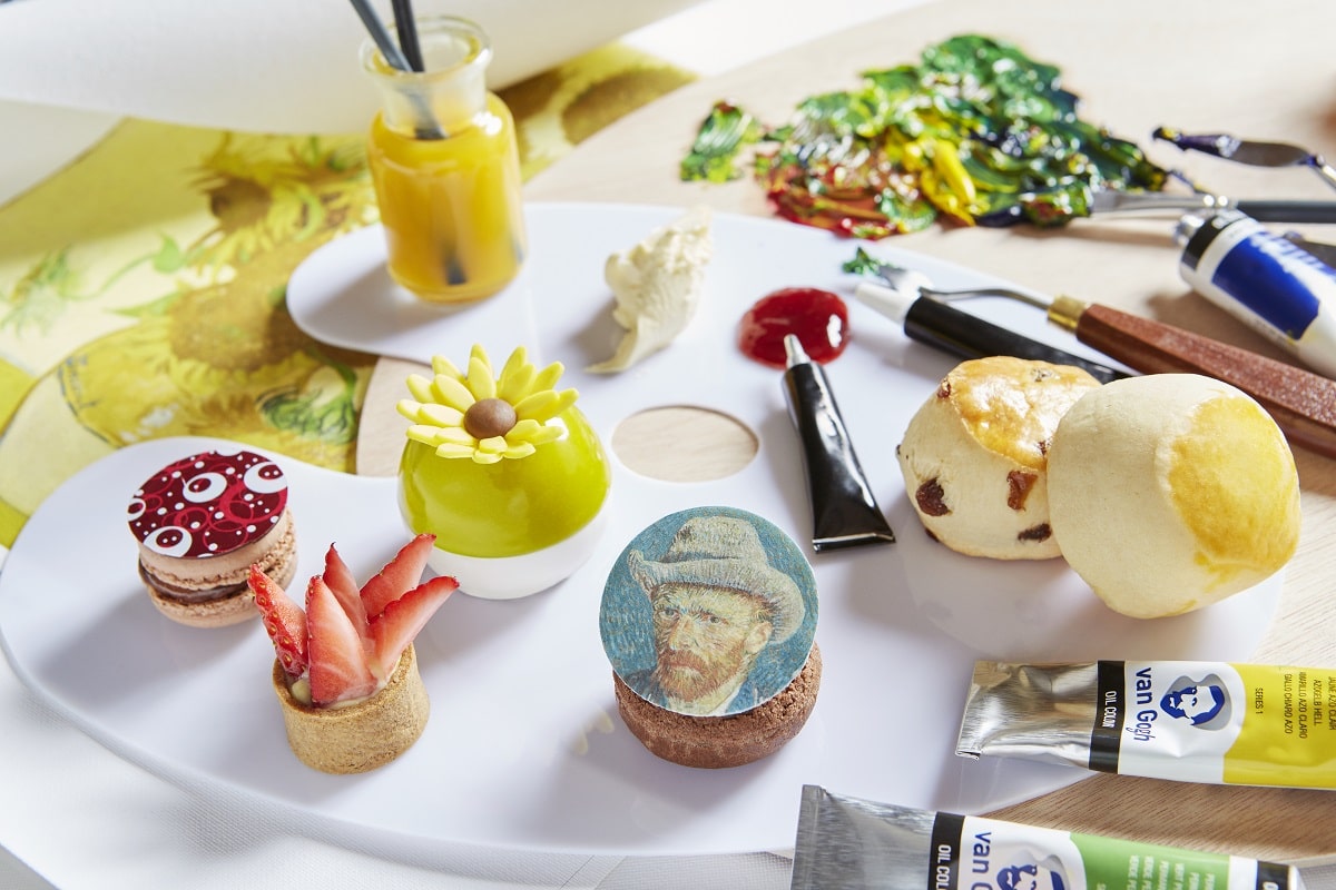 Mirror Room_Children Art Afternoon Tea_©Patricia Niven 2019_HR-min