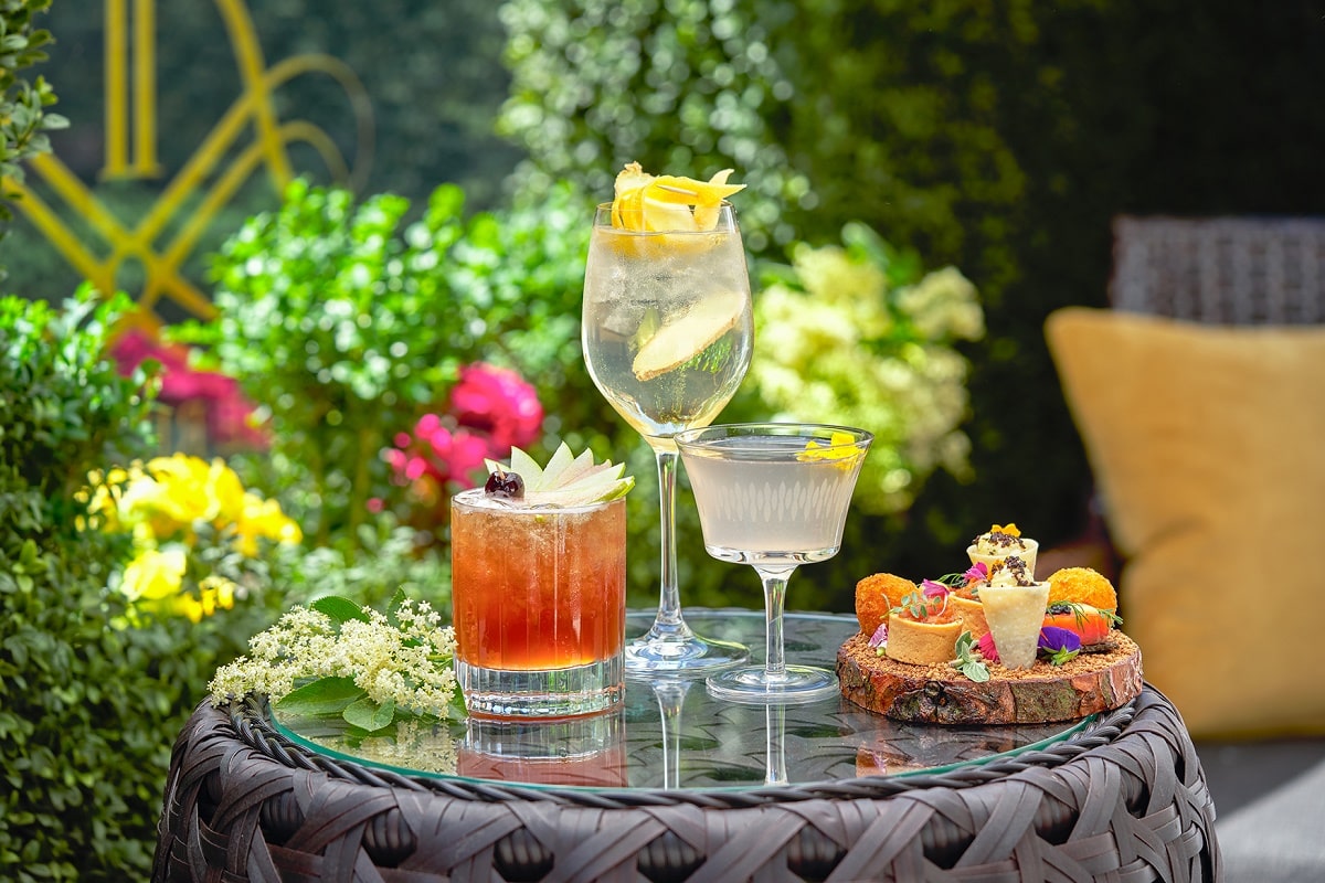 The Rib Room Floral Summer Terrace cocktails - 05 reduced-min