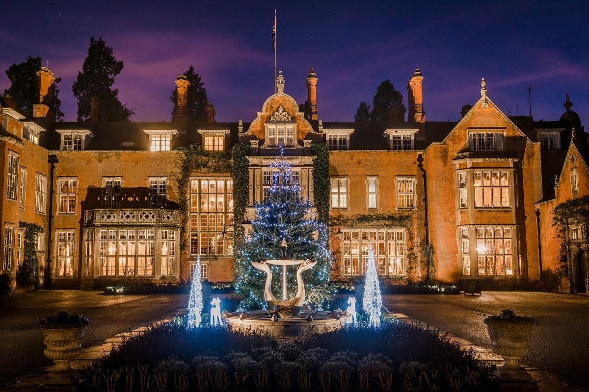 tylney_xmas_2017-126_exterior-min